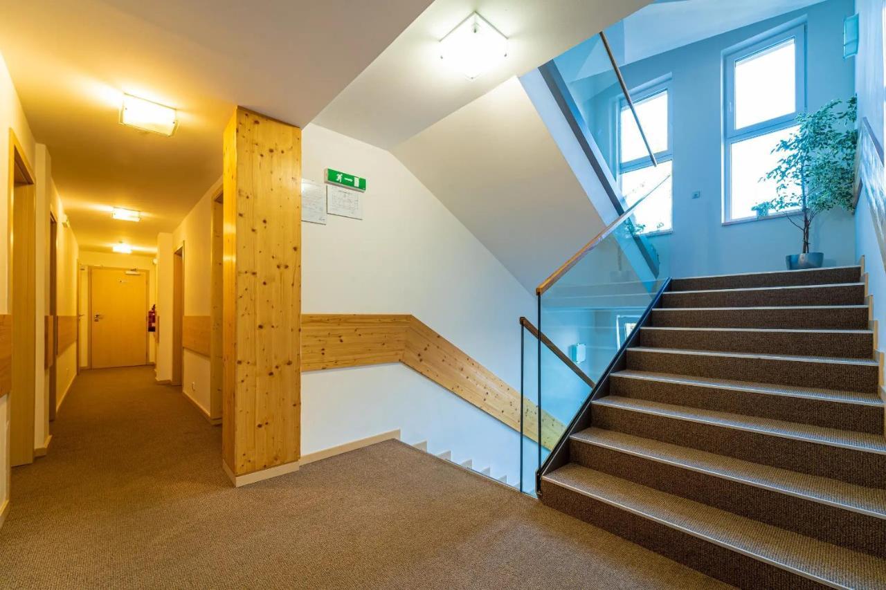 Belveder Aparthotel 3*