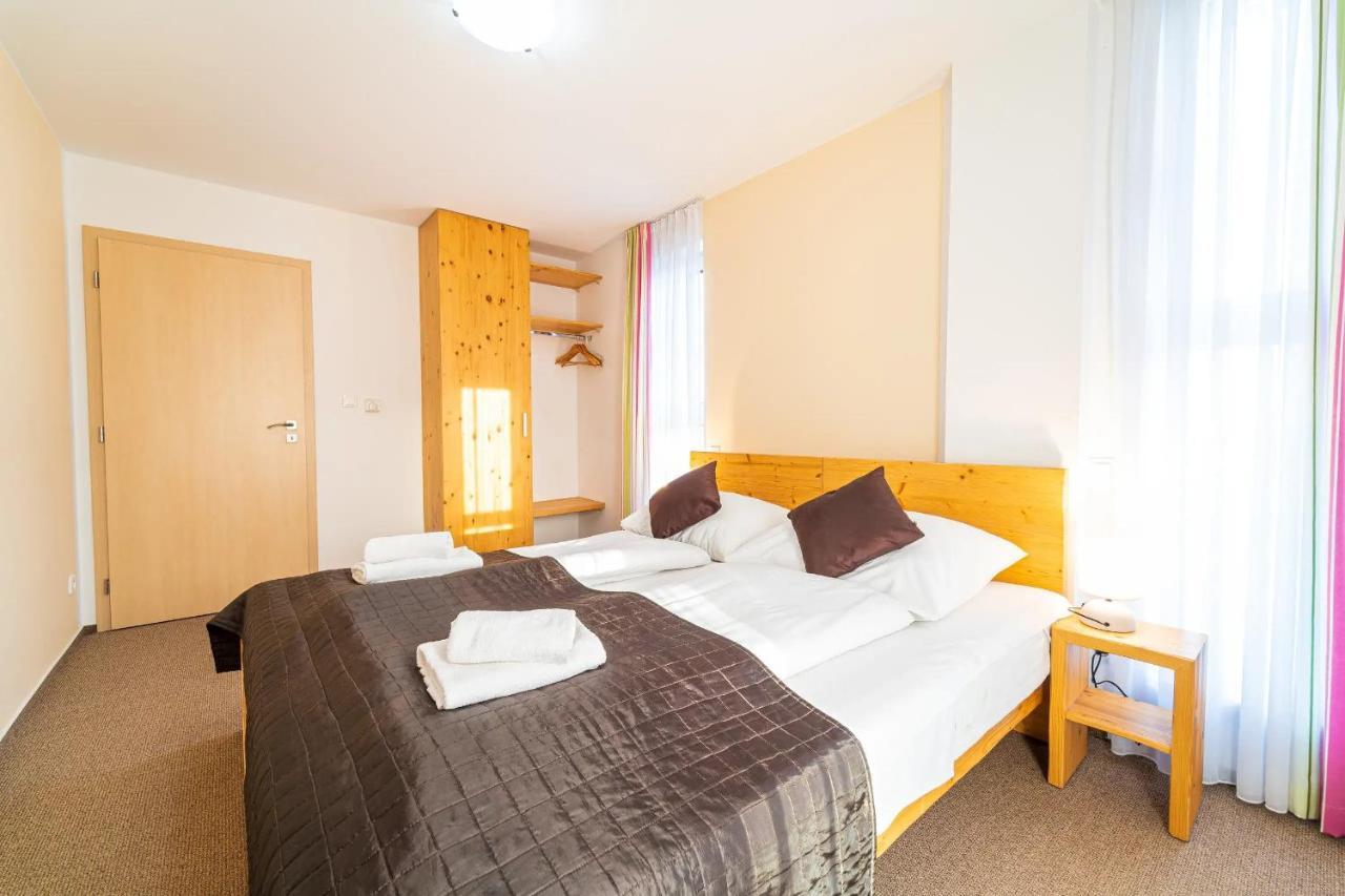 Belveder Aparthotel 3*