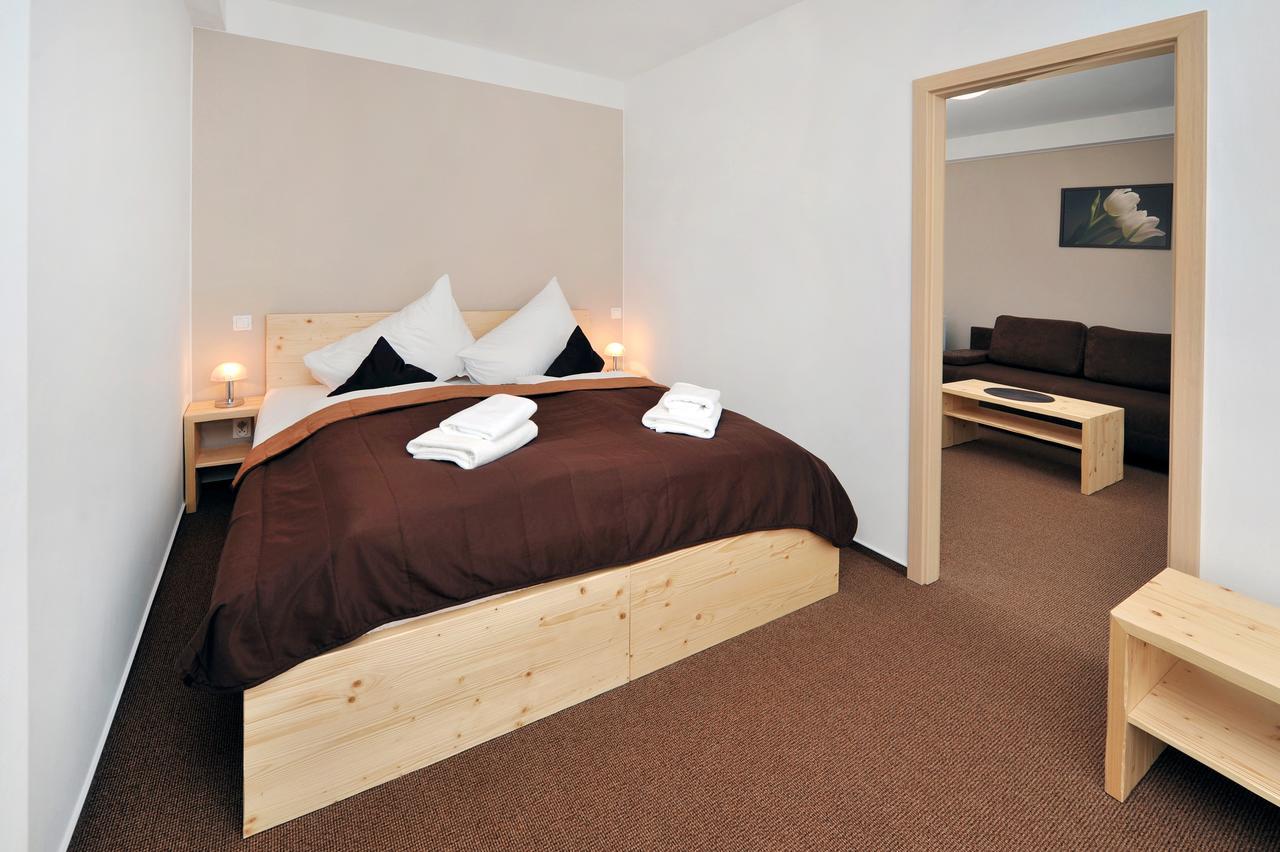 Belveder Aparthotel 3*